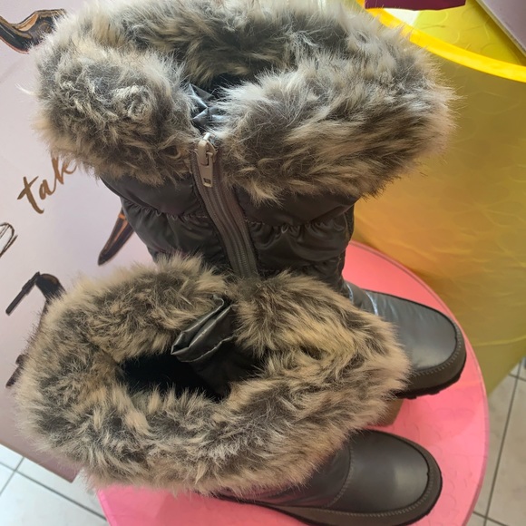 Snow boots - Picture 4 of 6